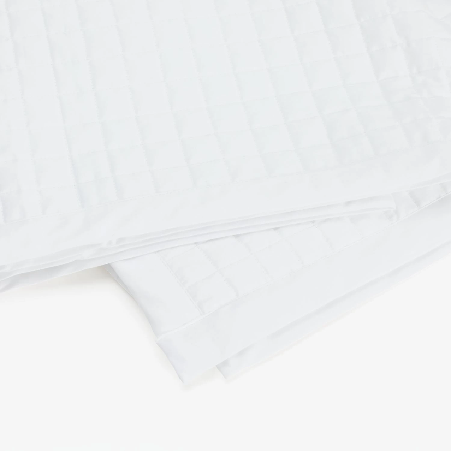 Masaccio Quilted Coverlet 4 Masaccio Quilted Coverlet - Image 2