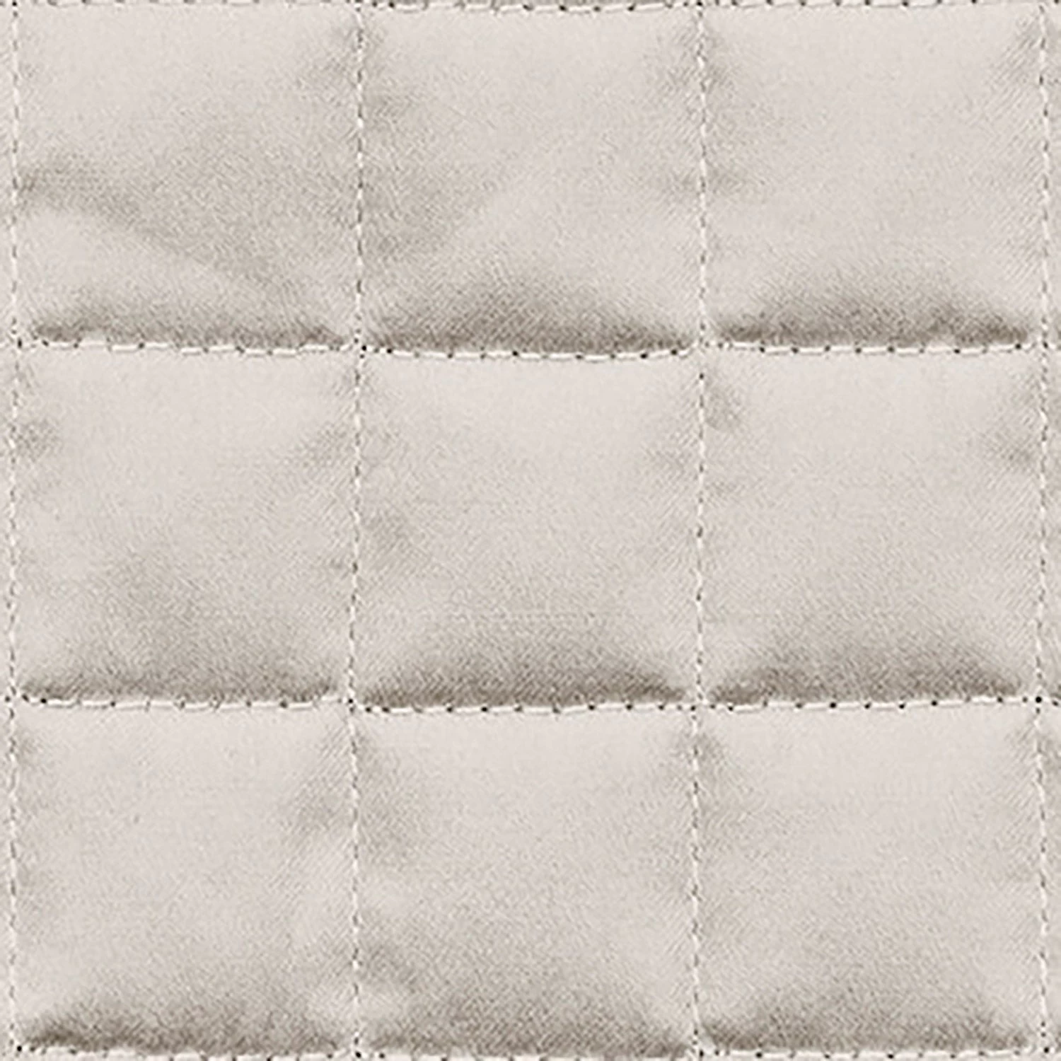 Masaccio Quilted Coverlet 13 Masaccio Quilted Coverlet - Image 11