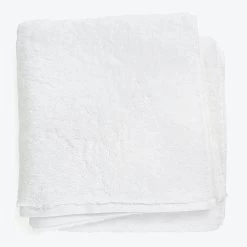 Aire Bath Sheet 32 Aire Bath Sheet -Home Comprehensive Shop 1549319 hamam bath towel aire white a c29837a0 0684 4b15 a8fe 4fb066c952c8