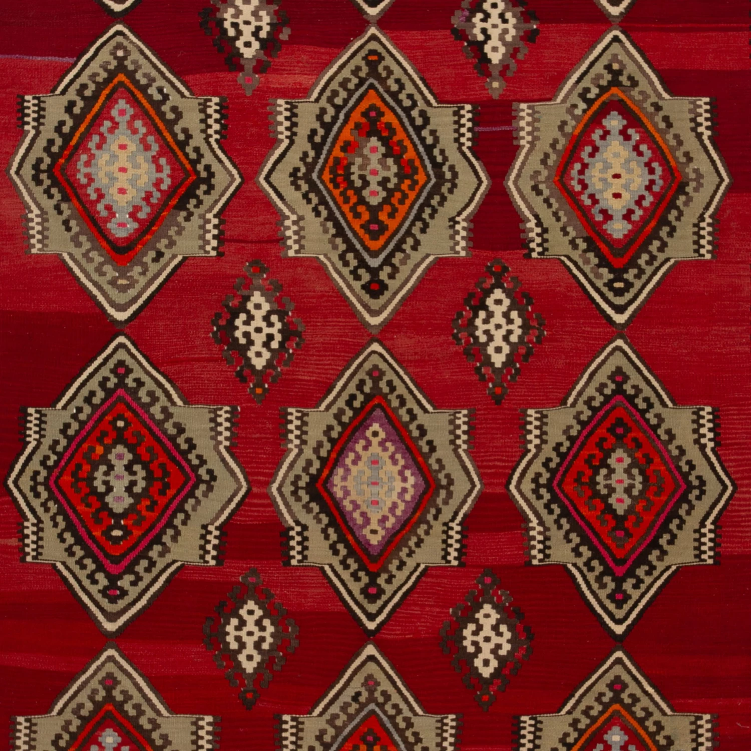 Red Red Vintage Traditional Turksih Wool Rug - 5'7" X 10' 4 Red Red Vintage Traditional Turksih Wool Rug - 5'7" X 10' - Image 2