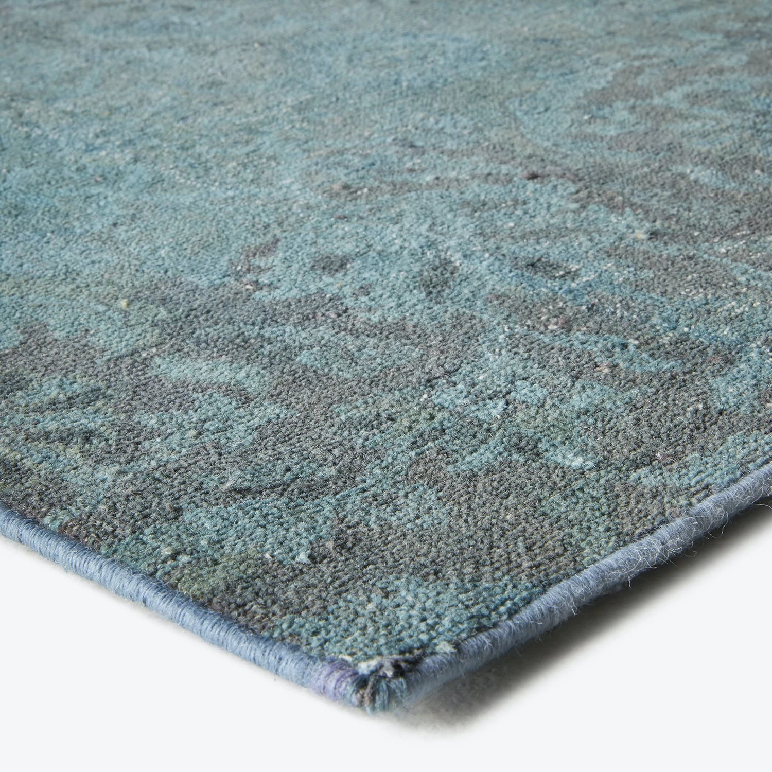 Green Overdyed Wool Rug - 4'7" X 7'11" 5 Green Overdyed Wool Rug - 4'7" X 7'11" - Image 3