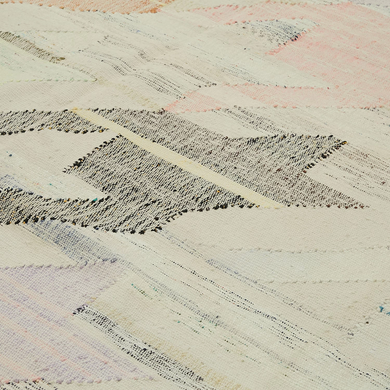 Cream Flatweave Wool Cotton Blend Rug - 11'9" X 15'9" 8 Cream Flatweave Wool Cotton Blend Rug - 11'9" X 15'9" - Image 6