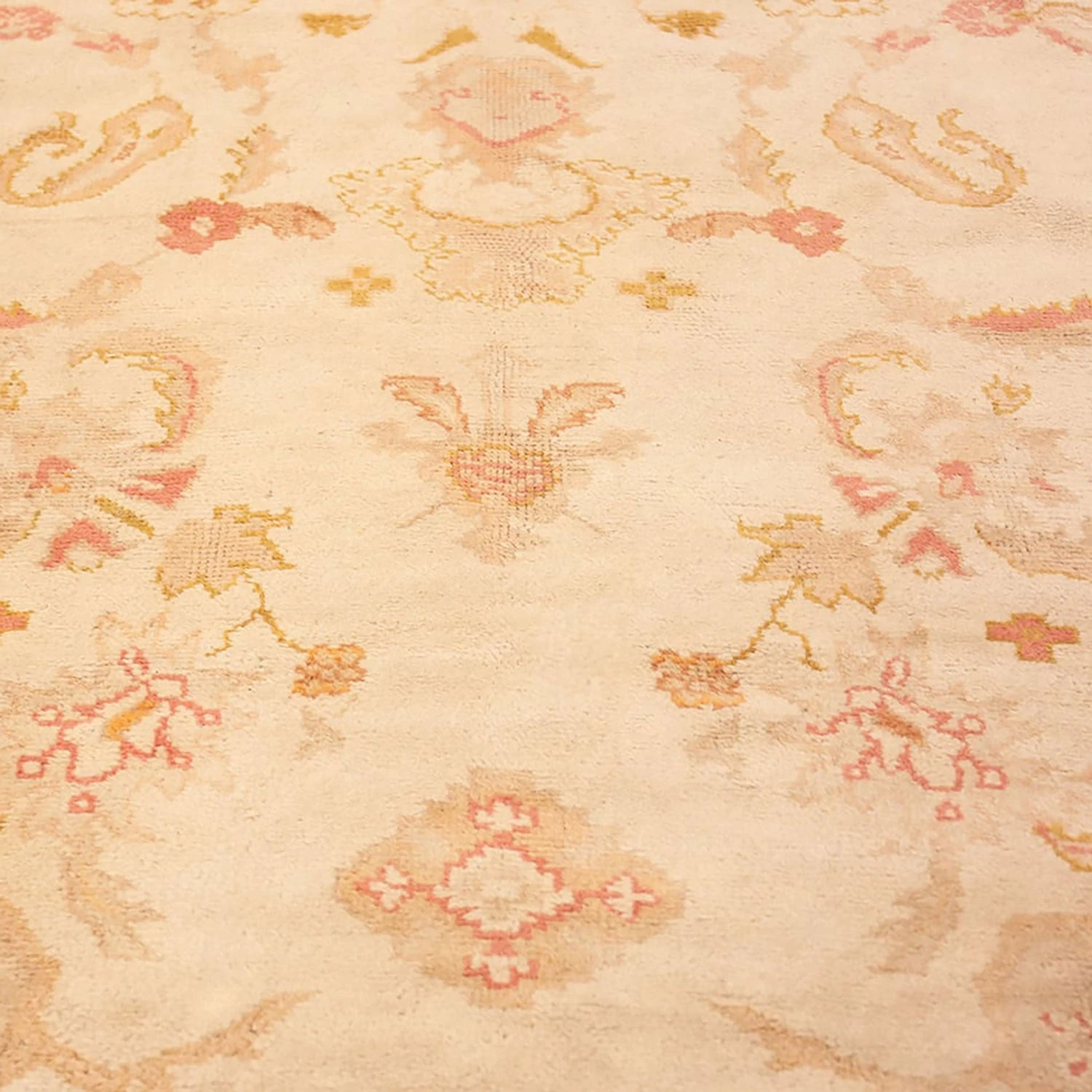 Beige And Pink Antique Turkish Oushak Rug - 15'0" X 18'6" 9 Beige And Pink Antique Turkish Oushak Rug - 15'0" X 18'6" - Image 7