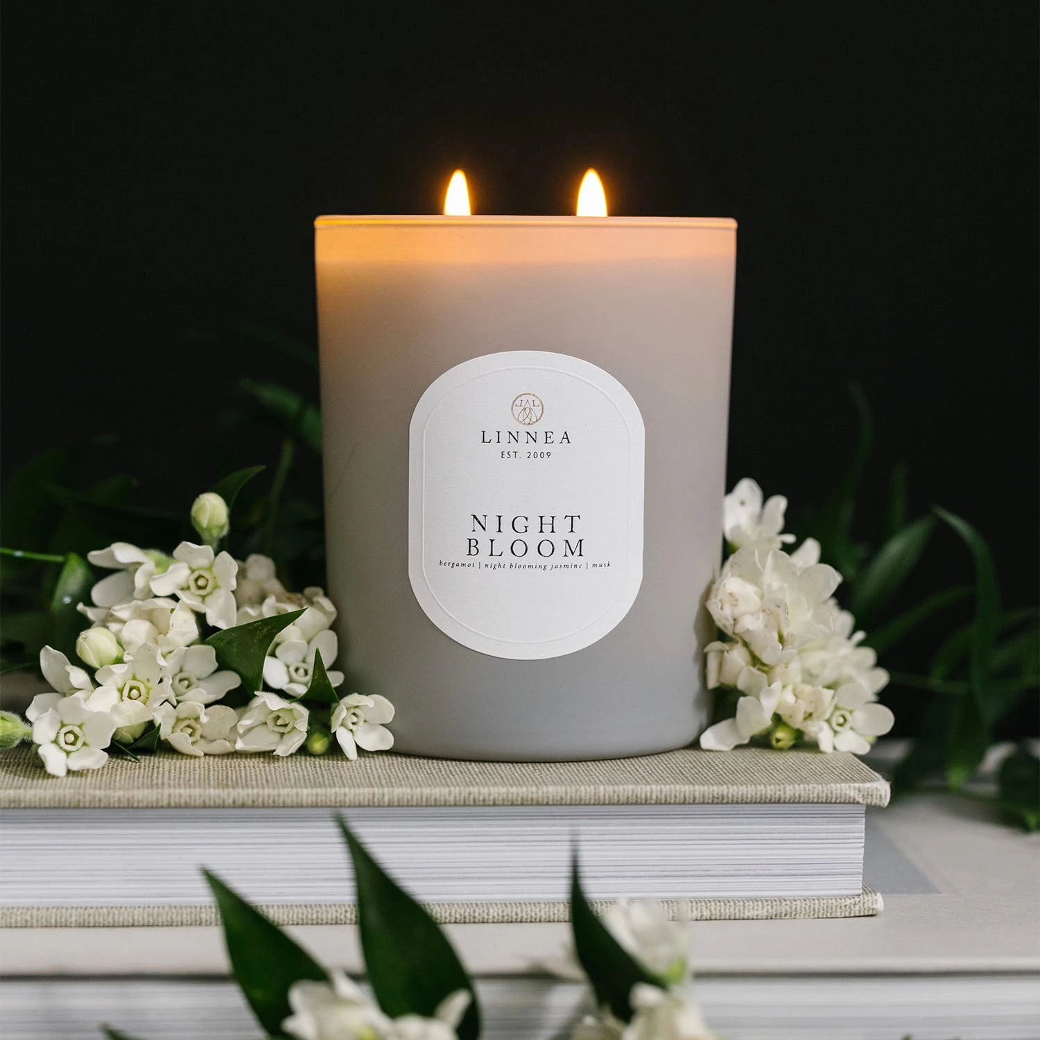 Night Bloom Candle 4 Night Bloom Candle - Image 2