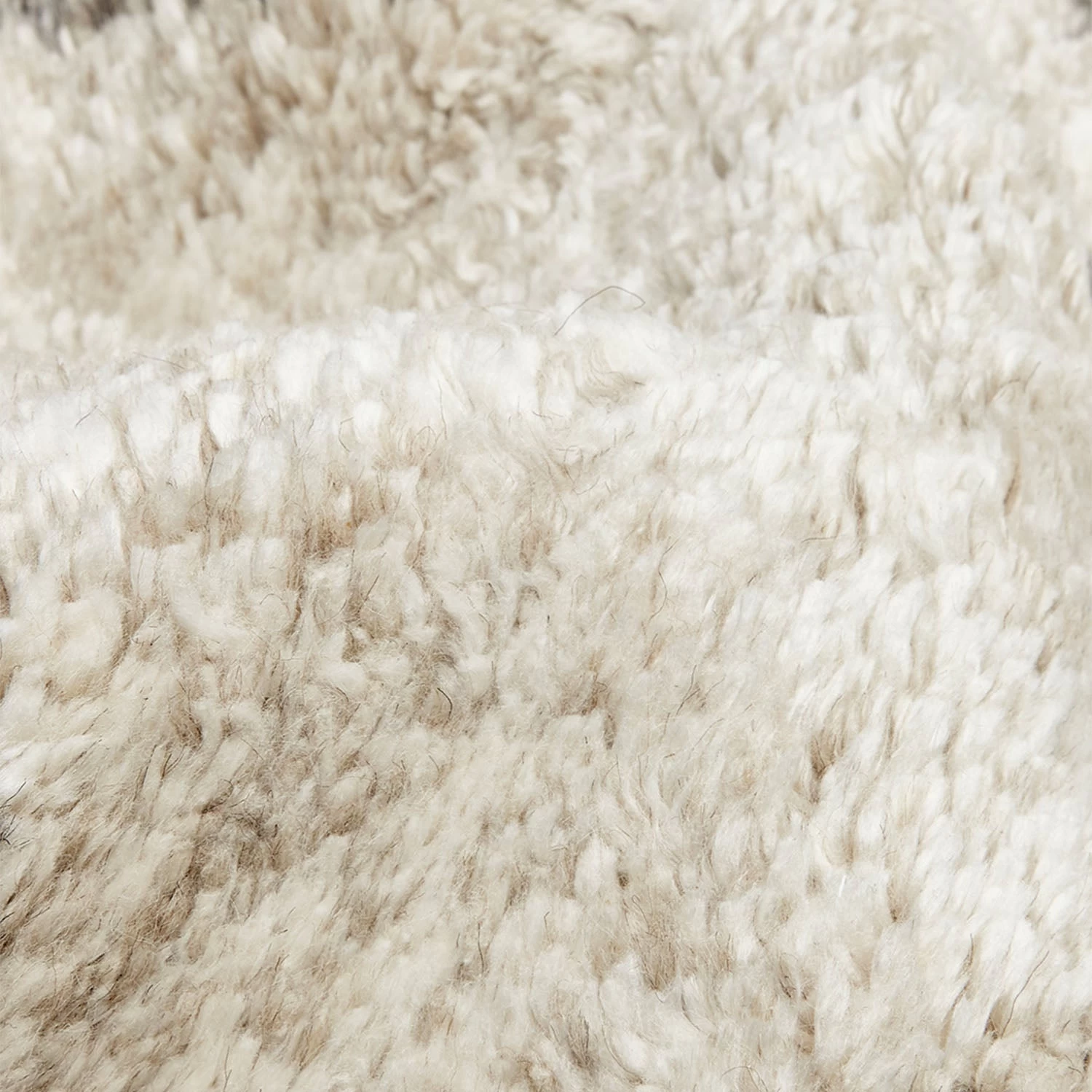 Ivory Moroccan Wool Blend Rug - 9' X 12' 6 Ivory Moroccan Wool Blend Rug - 9' X 12' - Image 4