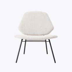 Woud Lean Lounge Chair