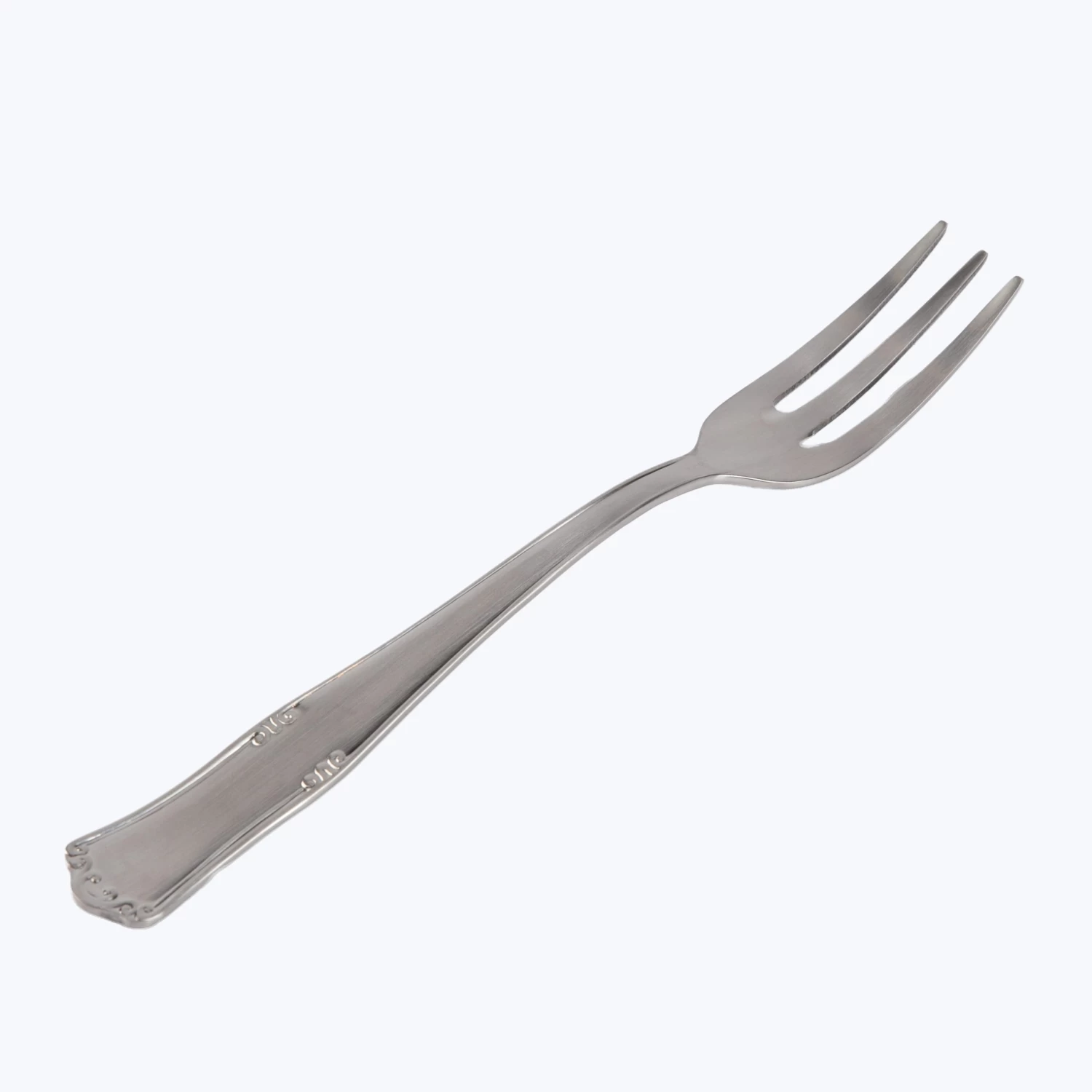 Mixed Vintage Serveware, Ice Finish 7 Mixed Vintage Serveware, Ice Finish - Image 5