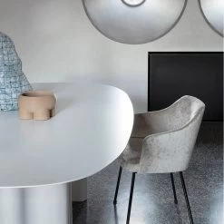 Teatro Magico Round Dining Table -Home Comprehensive Shop 3031492 9