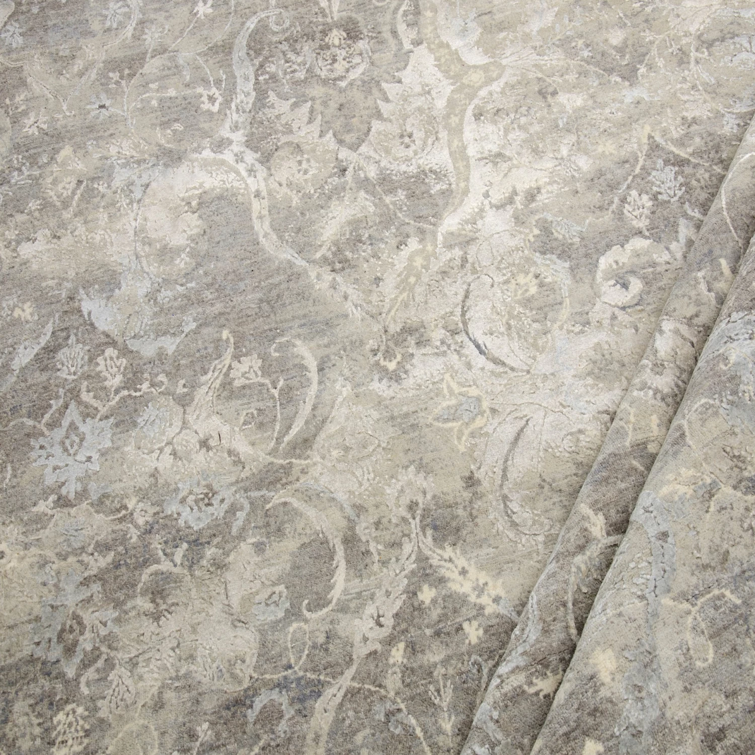 Grey Samoke Wool & Silk Rug - 9'1" X 12'2" 7 Grey Samoke Wool & Silk Rug - 9'1" X 12'2" - Image 5