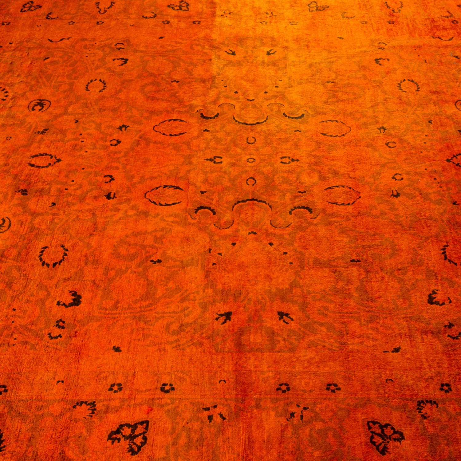 Orange Overdyed Wool Rug - 6' X 9'2" 6 Orange Overdyed Wool Rug - 6' X 9'2" - Image 4