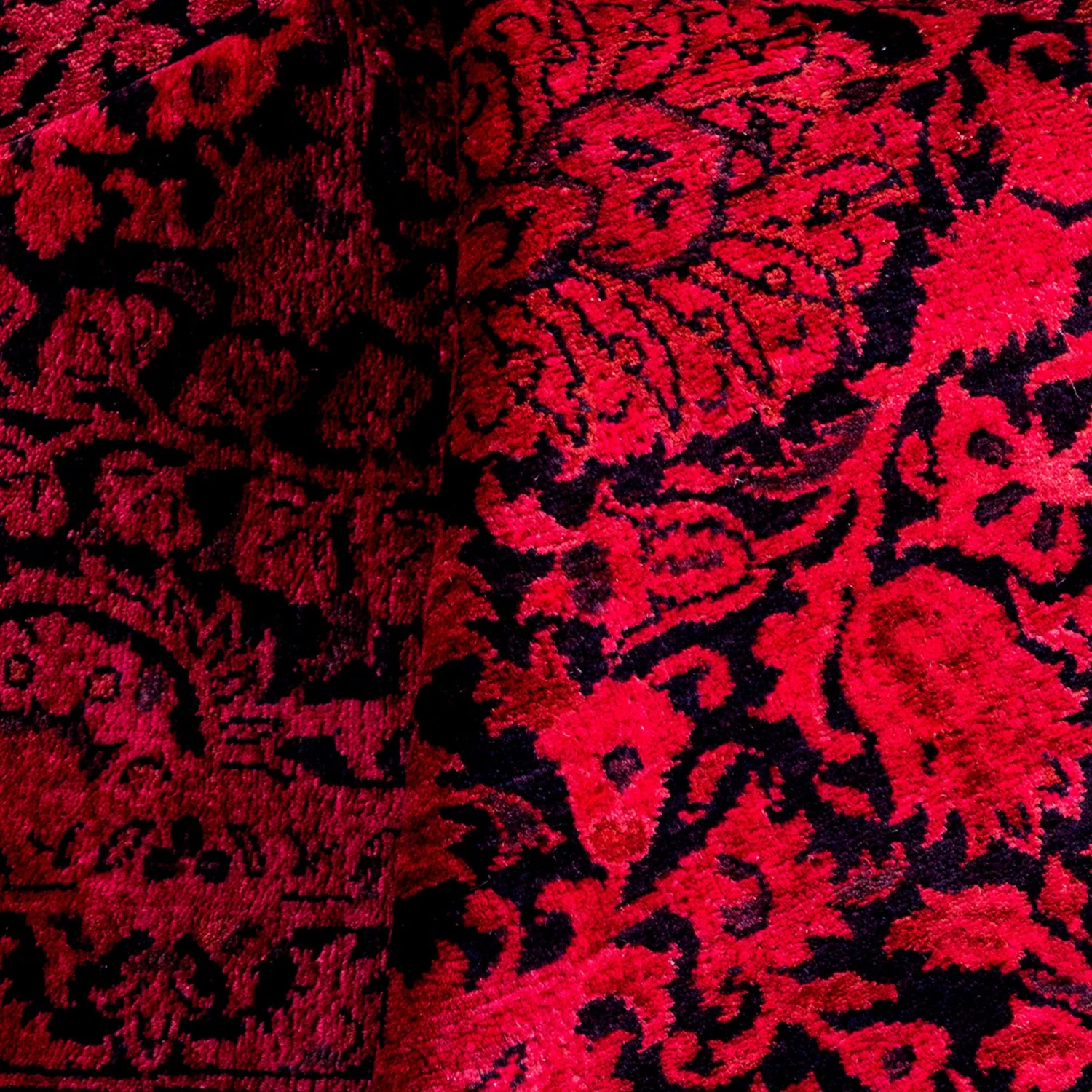 Red Overdyed Wool Rug - 6'1" X 8'10" 8 Red Overdyed Wool Rug - 6'1" X 8'10" - Image 6