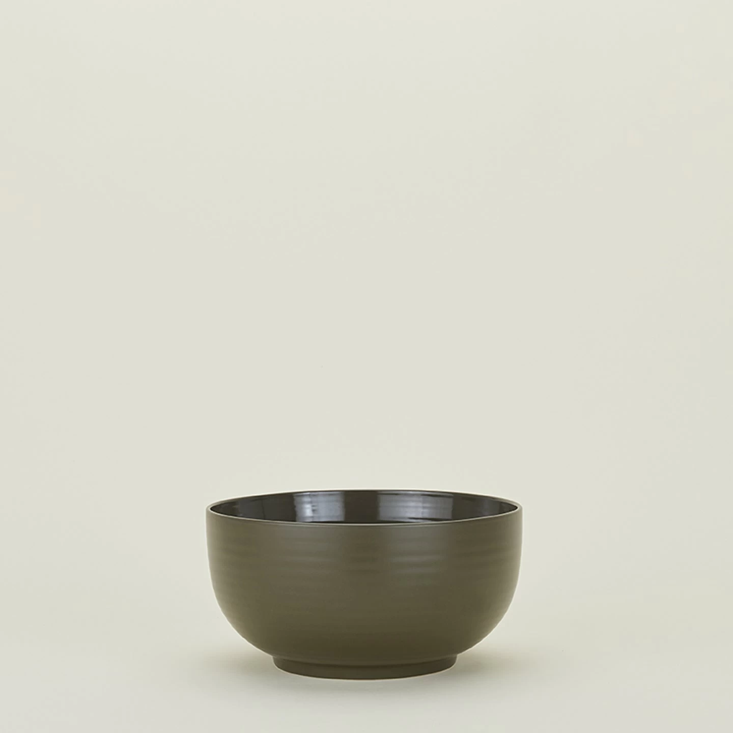 Essential Serving Bowl 12 Essential Serving Bowl - Image 10