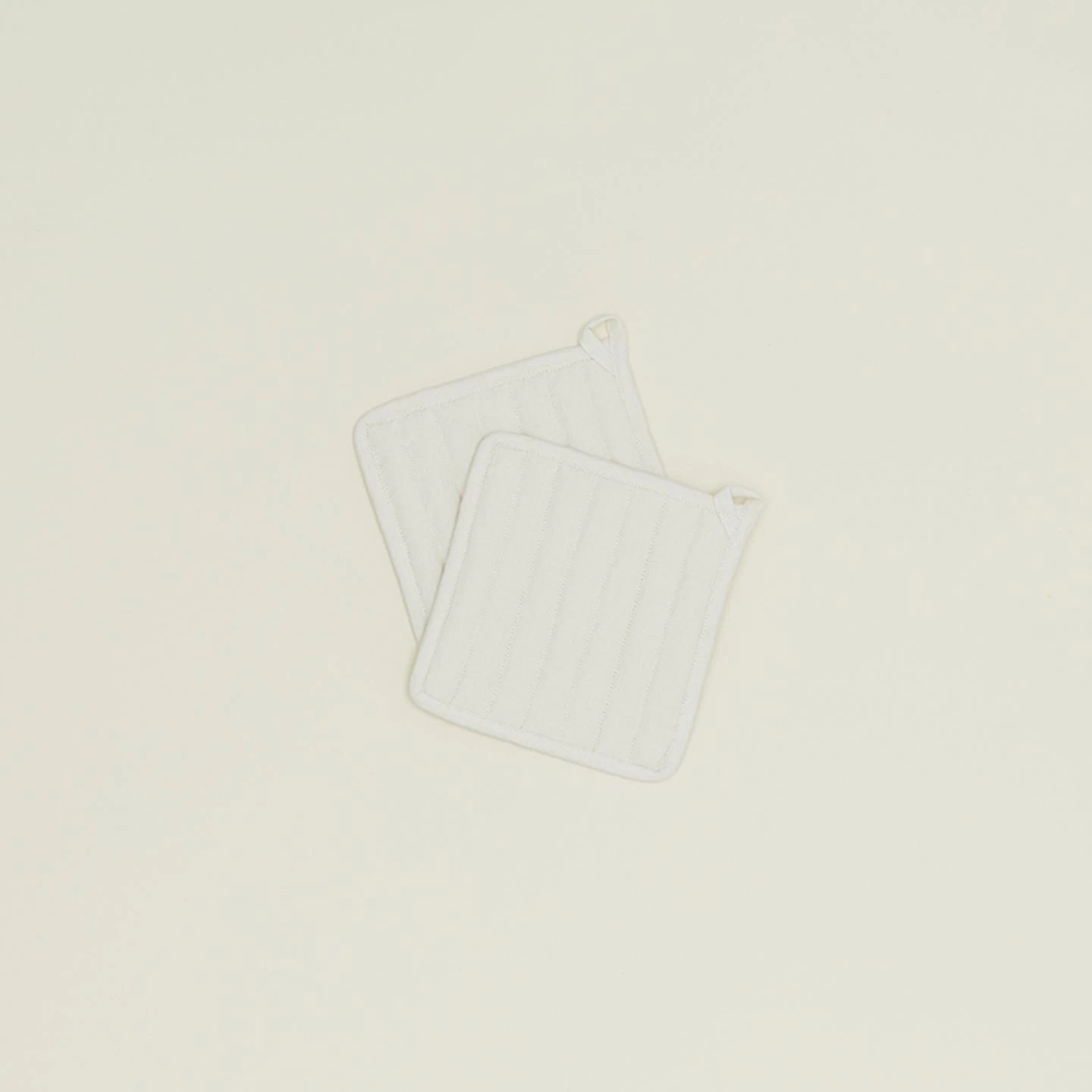 Simple Linen Pot Holders, Set Of 2 4 Simple Linen Pot Holders, Set Of 2 - Image 2