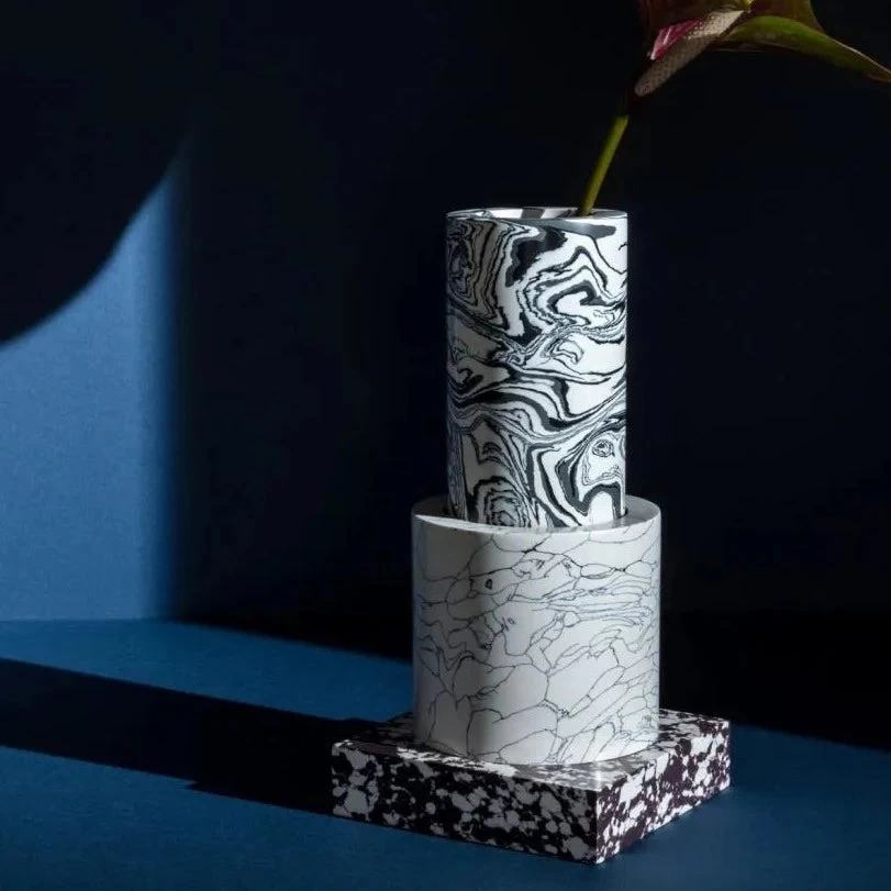 Swirl Small Vase 4 Swirl Small Vase - Image 2